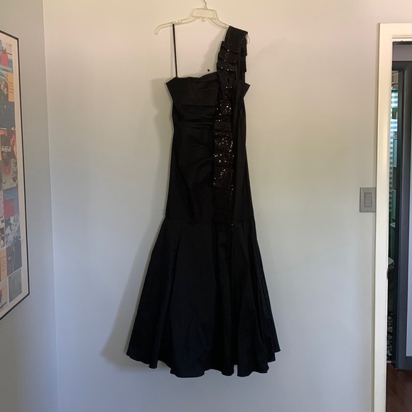 Amazing evening gown - Picture 1 of 5